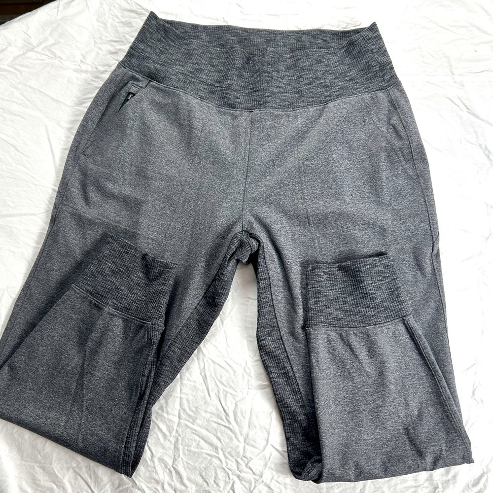 Athleta Venice jogger pant, grey charcoal size L